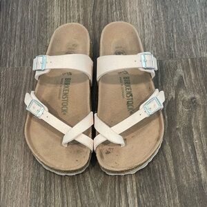 Birkenstock Sandals - Pink